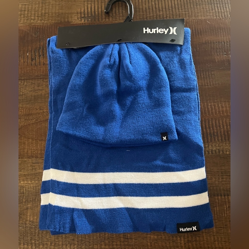 Hurley Beanie and Scarf Set